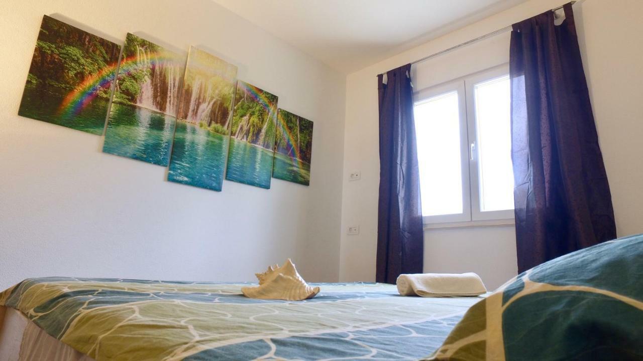 Apartment Sunshine, Sunrise, Sunset Kaštela Kültér fotó